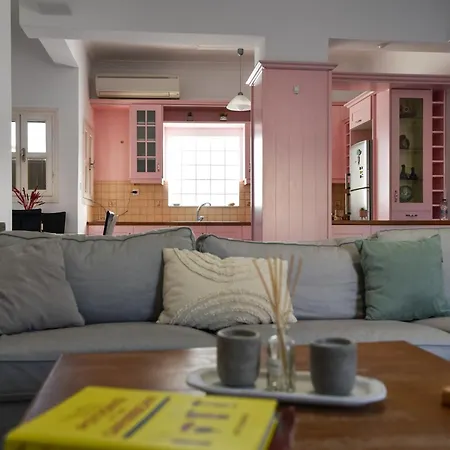 Coo-coo Place アパート カラマタ