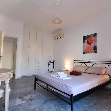 Coo-coo Place * קלמאטה